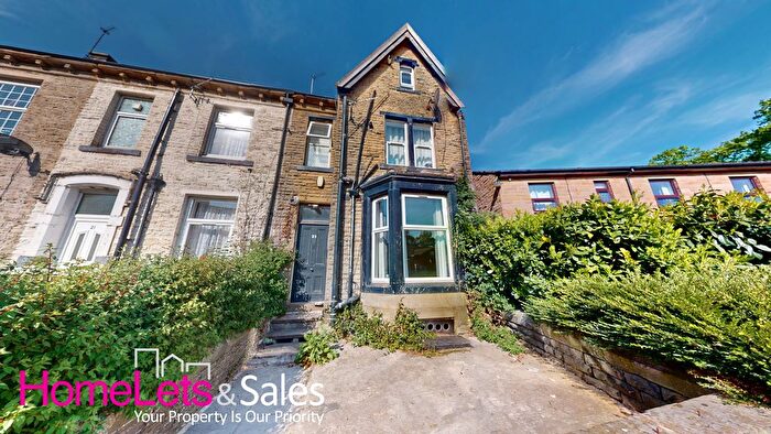 1 Bedroom Flat To Rent In Sherwood Place, Bradford, BD2