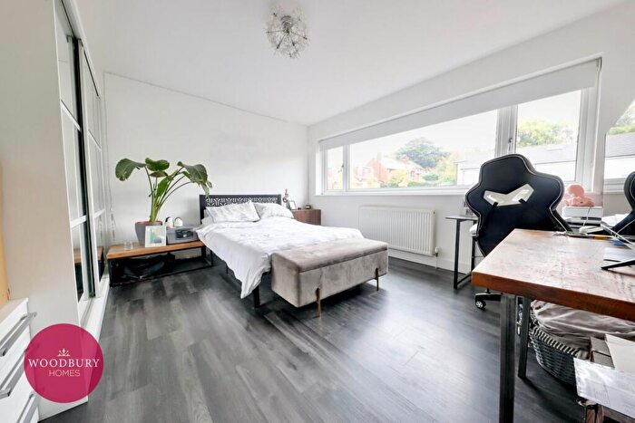 4 Bedroom Terraced House To Rent In The Seymours, Loughton, IG10