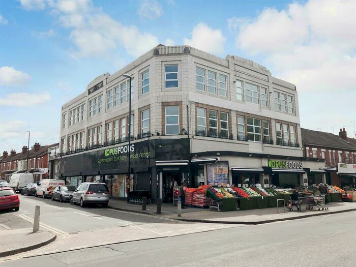 Studio To Rent In Holmsdale Road, Foleshill, Coventry, CV6