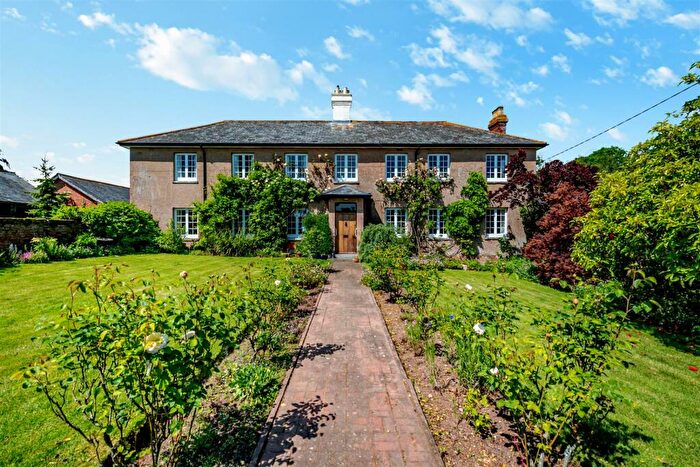 7 Bedroom Detached House For Sale In Aylesbeare, Exeter, EX5