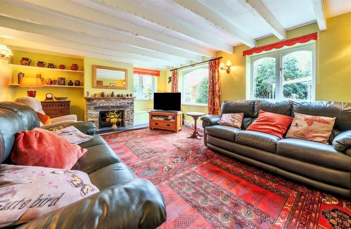 6 Bedroom Detached House For Sale In Par, PL24