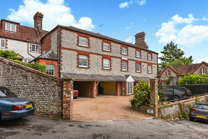 2 Bedroom End Of Terrace House For Sale In Mount Pleasant, Arundel, BN18