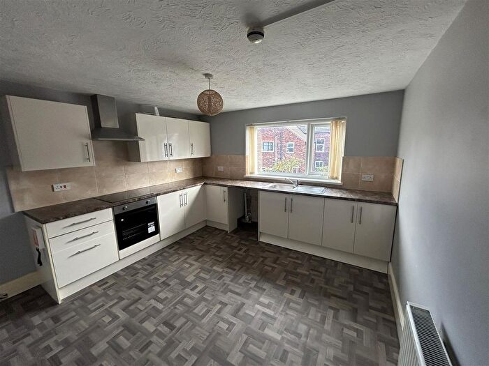 2 Bedroom Flat To Rent In Carter Street, Goole, DN14