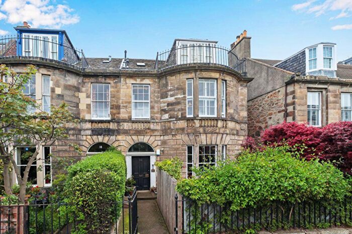 2 Bedroom Flat For Sale In / Bath Street, Portobello, Edinburgh, EH15