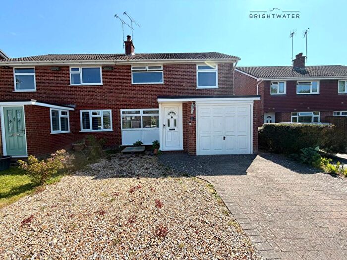 3 Bedroom Semi Detached House To Rent In Somerville Road, Ringwood, BH24