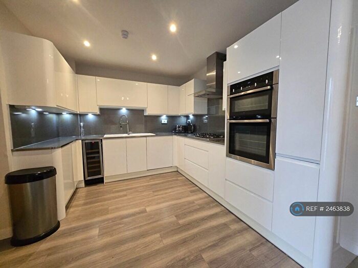 3 Bedroom Terraced House To Rent In East Pilton Farm Wynd, Edinburgh, EH5