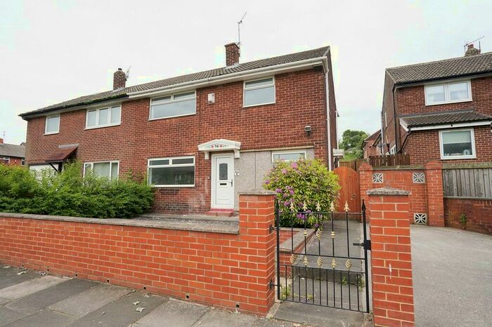 3 Bedroom Semi-Detached House To Rent In Gosforth Terrace, Pelaw, Gateshead, NE10