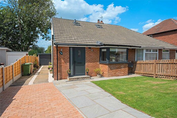 3 Bedroom Bungalow For Sale In Woolgreaves Drive, Wakefield, West Yorkshire, WF2