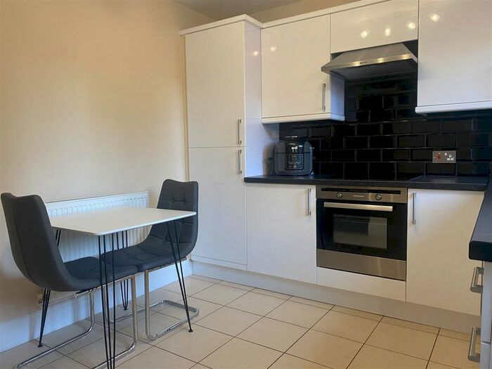 2 Bedroom Property To Rent In Burgess Square, Hedon, Hull, HU12