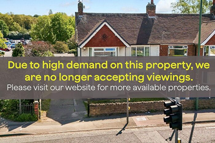 3 Bedroom Semi-Detached House For Sale In Hucknall Lane, Nottingham, NG6