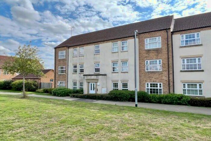 1 Bedroom Flat To Rent In Kings Avenue, Ely, CB7
