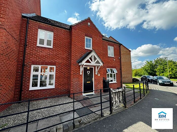 3 Bedroom End Terrace House To Rent In Shalford Road, Leicester, LE5