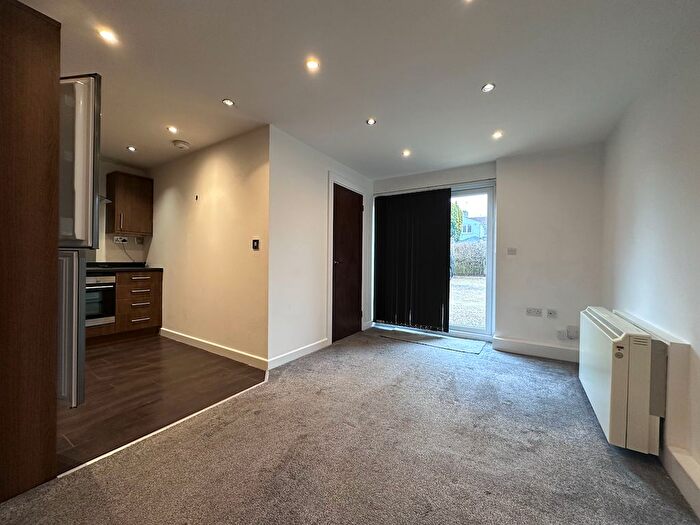 1 Bedroom Flat To Rent In Thomas Street, Swindon, SN2