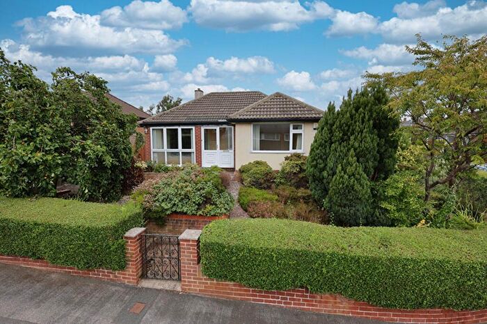3 Bedroom Bungalow For Sale In Moseley Wood Walk, Cookridge, Leeds, West Yorkshire, LS16