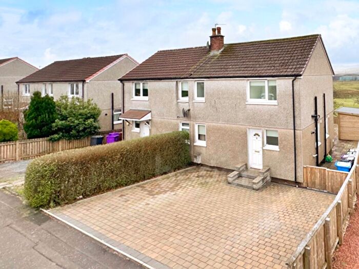 2 Bedroom Semi-Detached House For Sale In Hawthorn Crescent, Beith, KA15
