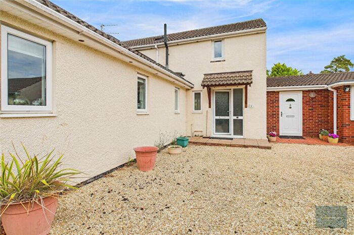 2 Bedroom House To Rent In Pole House Lane, Exeter, EX2