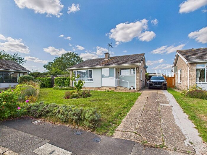 2 Bedroom Bungalow For Sale In Highfield, Eye, IP23
