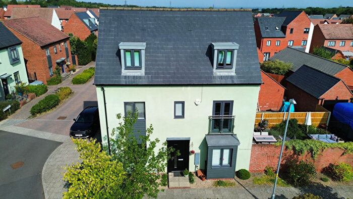 4 Bedroom Semi-Detached House For Sale In Cottom Way, Lawley, Telford, TF3