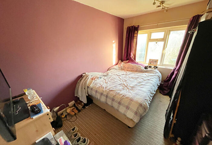 3 Bedroom Terraced House For Sale In Montgomery Avenue, Kinson, Dorset, BH11