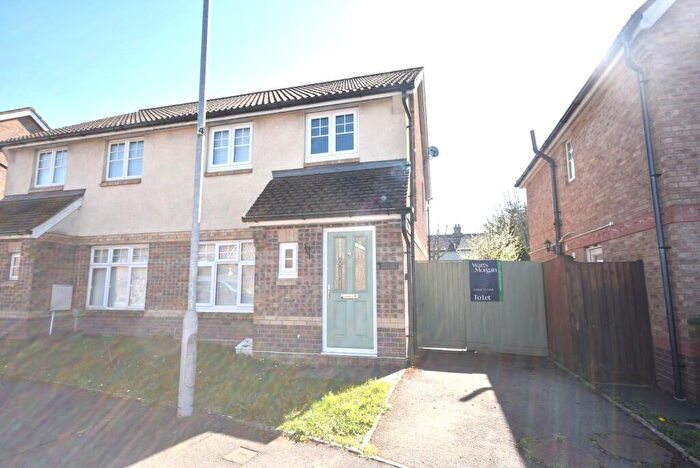 3 Bedroom House To Rent In Yarrow Close, Cardiff, CF5