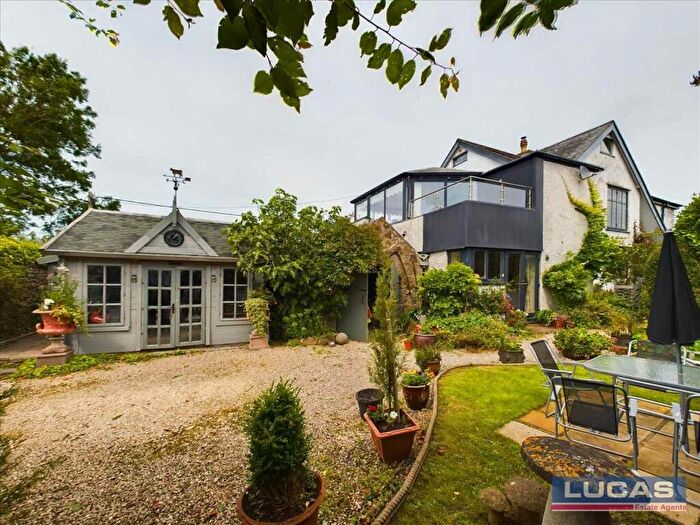 3 Bedroom Detached House For Sale In Bwthyn Gwyn, Lon Uchaf, Brynsiencyn, Isle Of Anglesey, LL61