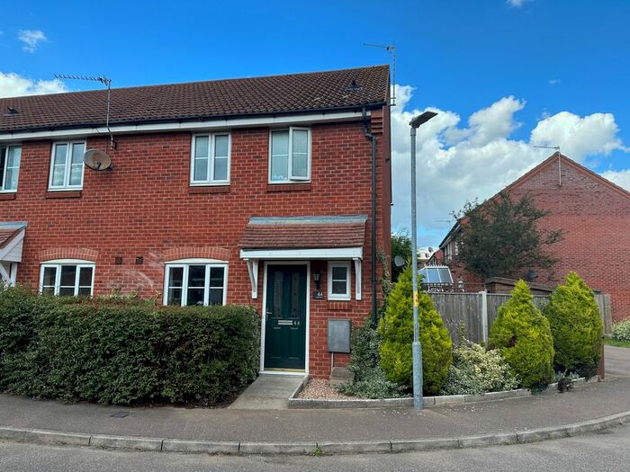 3 Bedroom End Of Terrace House To Rent In Horsley Drive, Gorleston, Great Yarmouth, NR31