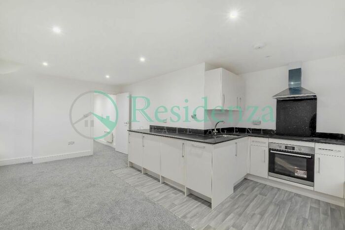 2 Bedroom Flat To Rent In London Road, Norbury, SW16