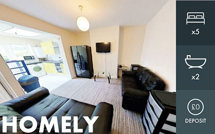 5 Bedroom Semi-Detached House To Rent In Queens Road, Leicester, LE2