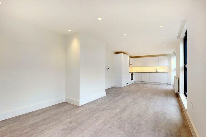 1 Bedroom Apartment To Rent In Long Street, Hoxton, London, E2