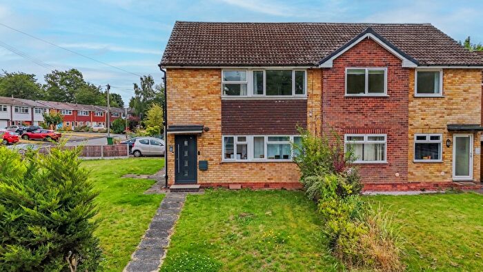 2 Bedroom Maisonette For Sale In Shustoke Road, Solihull, B91