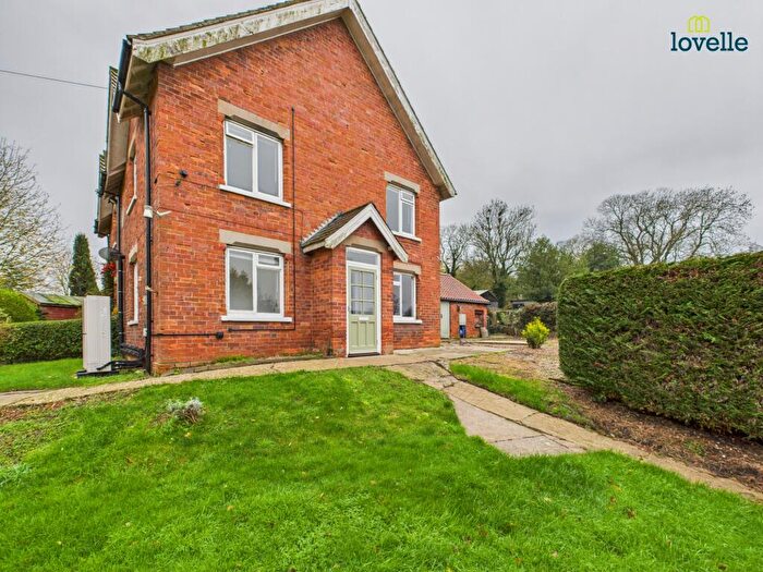 3 Bedroom Semi-Detached House To Rent In Market Rasen Road, Holton Le Moor, LN7