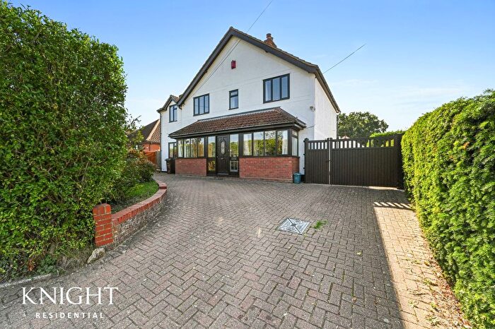 4 Bedroom Detached House For Sale In Halstead Road Eight Ash Green, Colchester, CO6