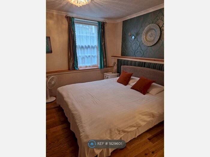 Studio To Rent In Charlotte Street, Brighton, BN2