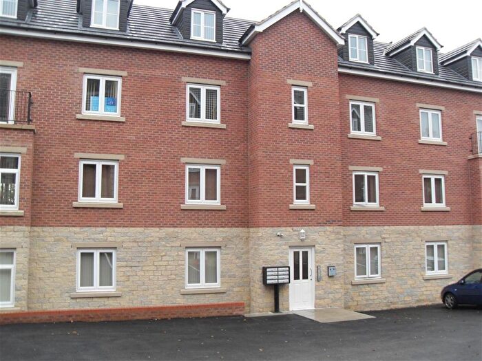 2 Bedroom Flat To Rent In Baileygate Mews, Pontefract, WF8