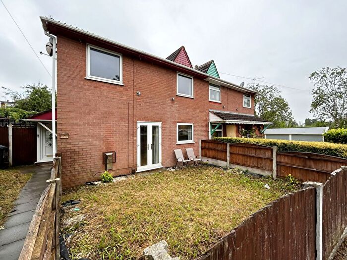 2 Bedroom Semi-Detached House For Sale In Flavian Court, Runcorn, WA7