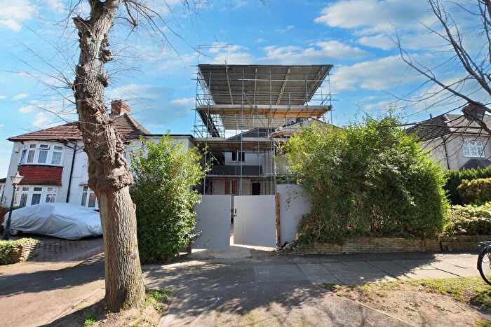 4 Bedroom Semi-Detached House For Sale In Lime Tree Walk, West Wickham, BR4