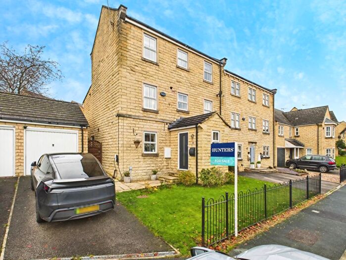 4 Bedroom Semi Detached House For Sale In Roedhelm Road, East Morton, West Yorkshire, BD20