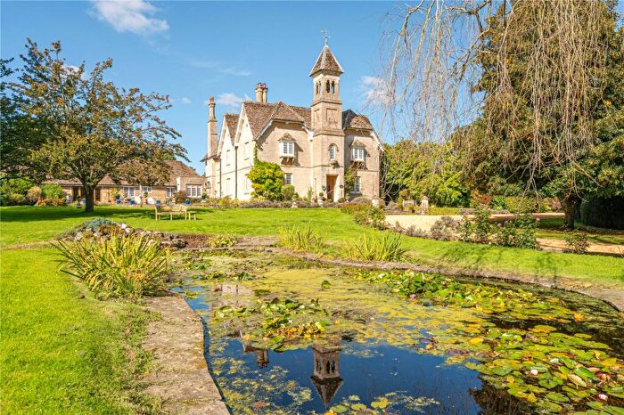 7 Bedroom Detached House For Sale In Lanhill, Wiltshire, SN14