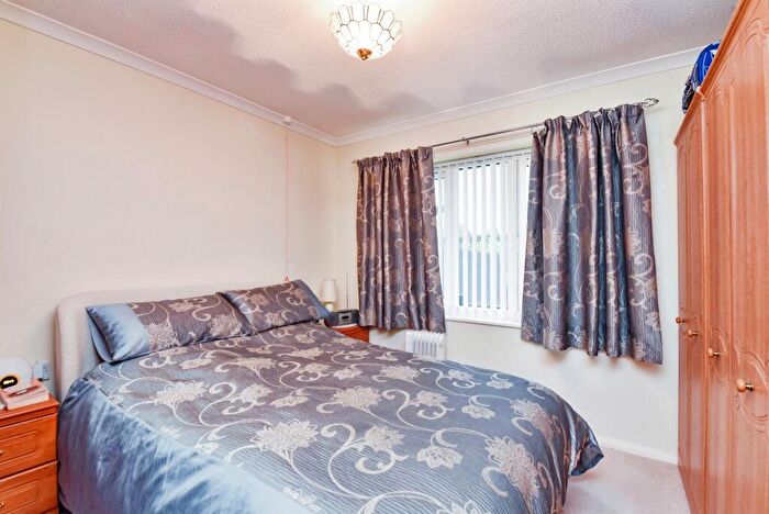 2 Bedroom Terraced Bungalow For Sale In Flers Court, Warminster, BA12