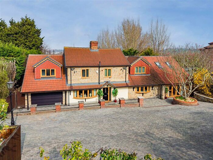 6 Bedroom Detached House For Sale In Randerson Drive, Kilnhurst, Mexborough, S64