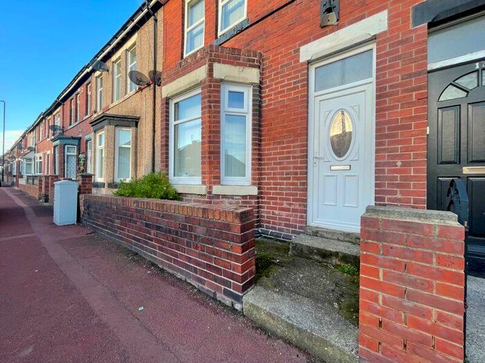 1 Bedroom Flat To Rent In Warwick Terrace, New Silksworth, Sunderland, SR3