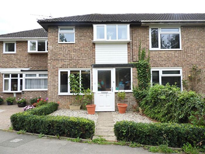 3 Bedroom Terraced House To Rent In Bailiffs Piece, Cricklade, Swindon, SN6