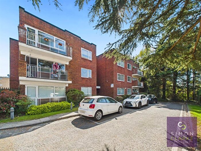 1 Bedroom Flat To Rent In Hendon Lane, Finchley, N3