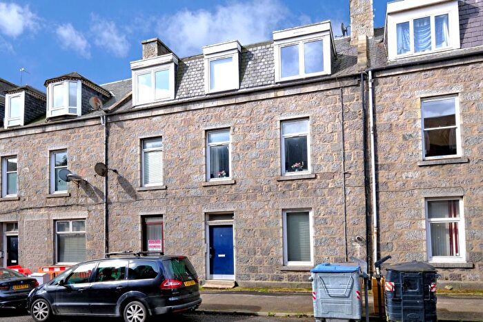 1 Bedroom Flat To Rent In Granton Place, City Centre, Aberdeen, AB10