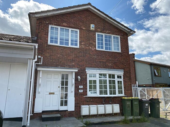 1 Bedroom Flat To Rent In October Lodge, Rawreth Lane, Rawreth, Essex, SS11