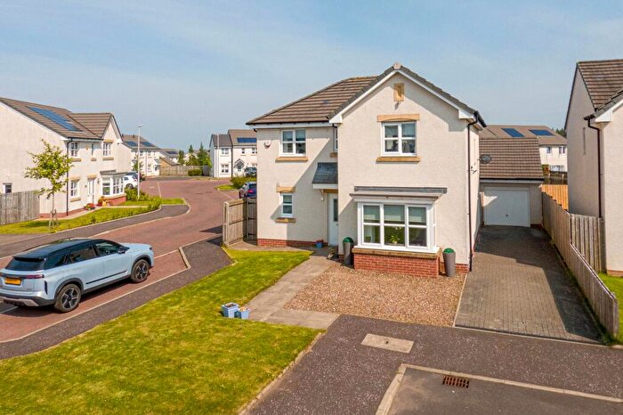 4 Bedroom Detached House For Sale In Garvard Way, Newton Mearns, Glasgow, G77