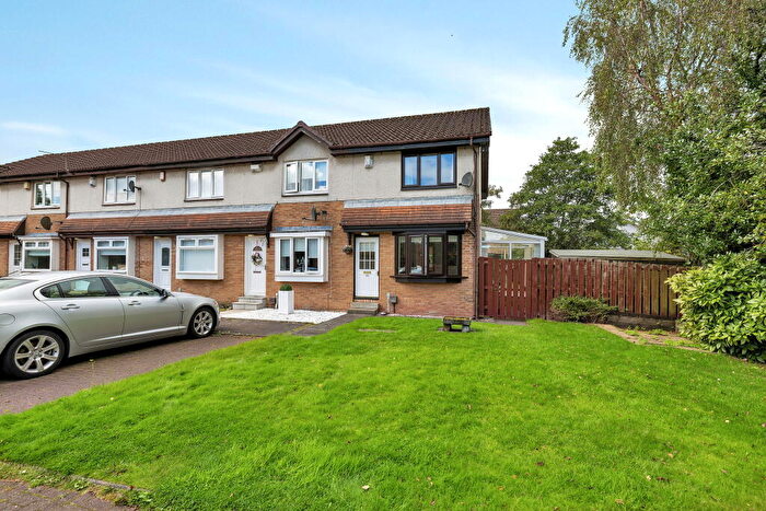 2 Bedroom End Of Terrace House For Sale In Nicolson Court, Cardowan, Stepps, North Lanarkshire, G33