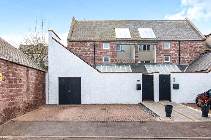3 Bedroom Semi-Detached House For Sale In St. Marys Road, Montrose, Angus, DD10