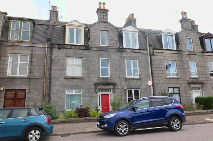 1 Bedroom Flat To Rent In Sunnyside Road, Top Floor Right, AB24