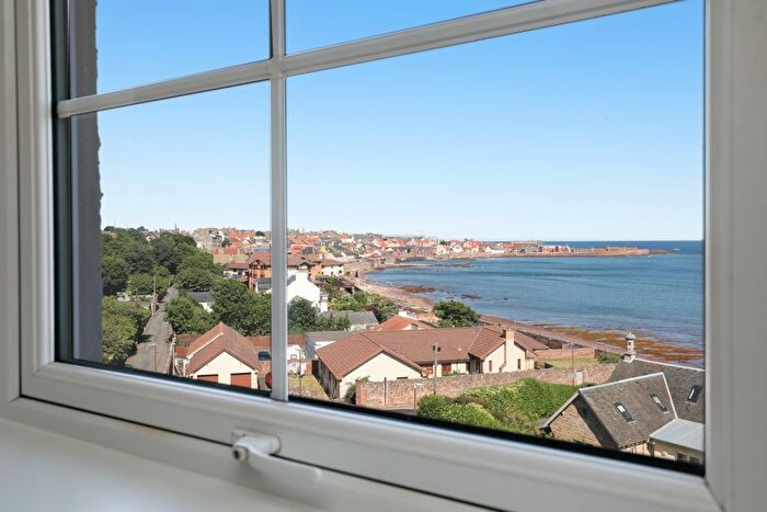 2 Bedroom Flat For Sale In Tantallon Court, Roxburghe Lodge Wynd, Dunbar, EH42